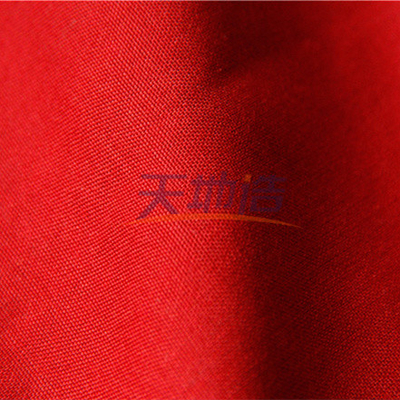 Meta roja Aramid el 5% Para Aramid el 2% 150gsm antiestático de la tela el 93% de Aramid de la meta