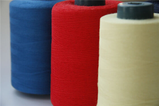 Varios tamaños de hilo de meta-aramida hilo resistente al calor diseñado para aplicaciones textiles resistentes a altas temperaturas